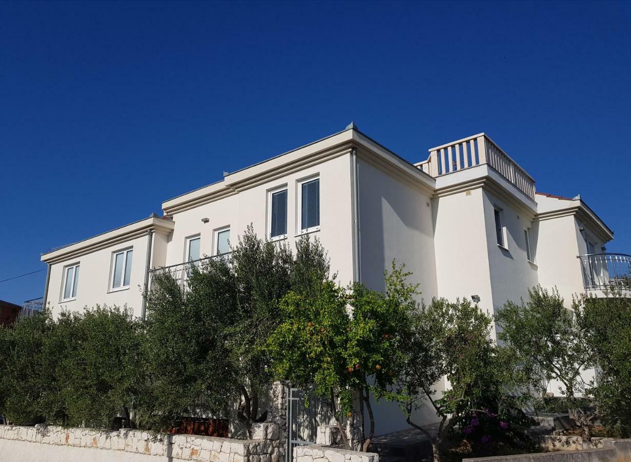 Dondras Residence Trogir Eksteriør bilde